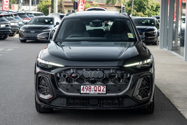 2026 Audi SQ5  SUV image 3