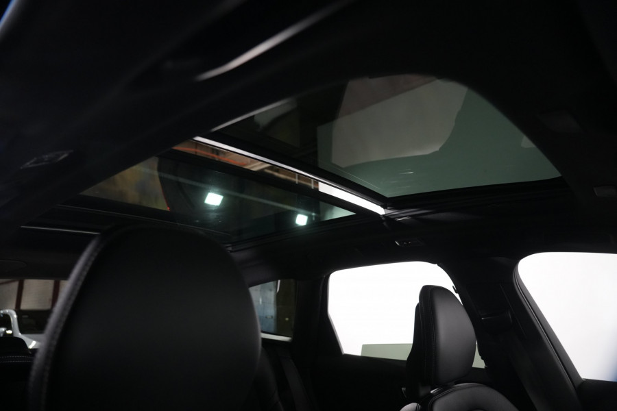 2018 Volvo XC60 UZ T8 R-Design SUV