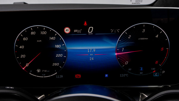 2025 Mercedes-Benz V-Class 447 V300 Exclusive People Mover image 24