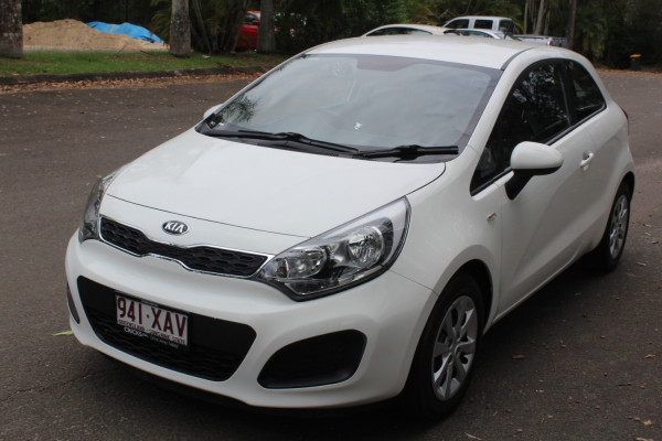 2014 Kia Rio UB  S Hatchback