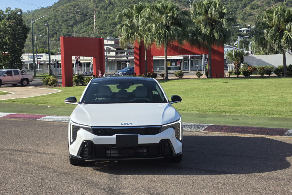 2025 MY26 Kia K4 CL4m GT-Line Hatch Image 2