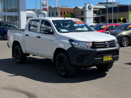 Toyota HiLux Workmate GUN125R