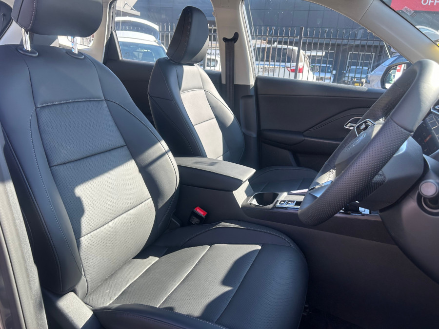 2025 MY25.5 MG ZS ZS32 Essence Turbo SUV Image 14