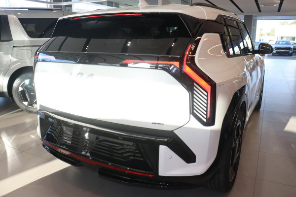 2026 MY27 Kia EV3 SV GT-Line SUV Image 11