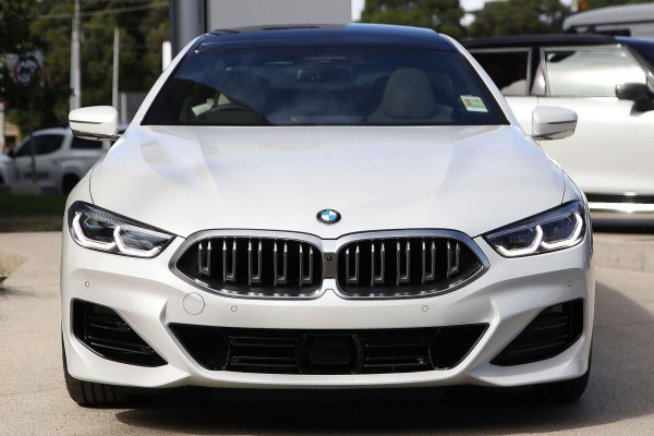 2026 MY25 BMW 8 Series G16 LCI 840i M Sport Sedan image 4