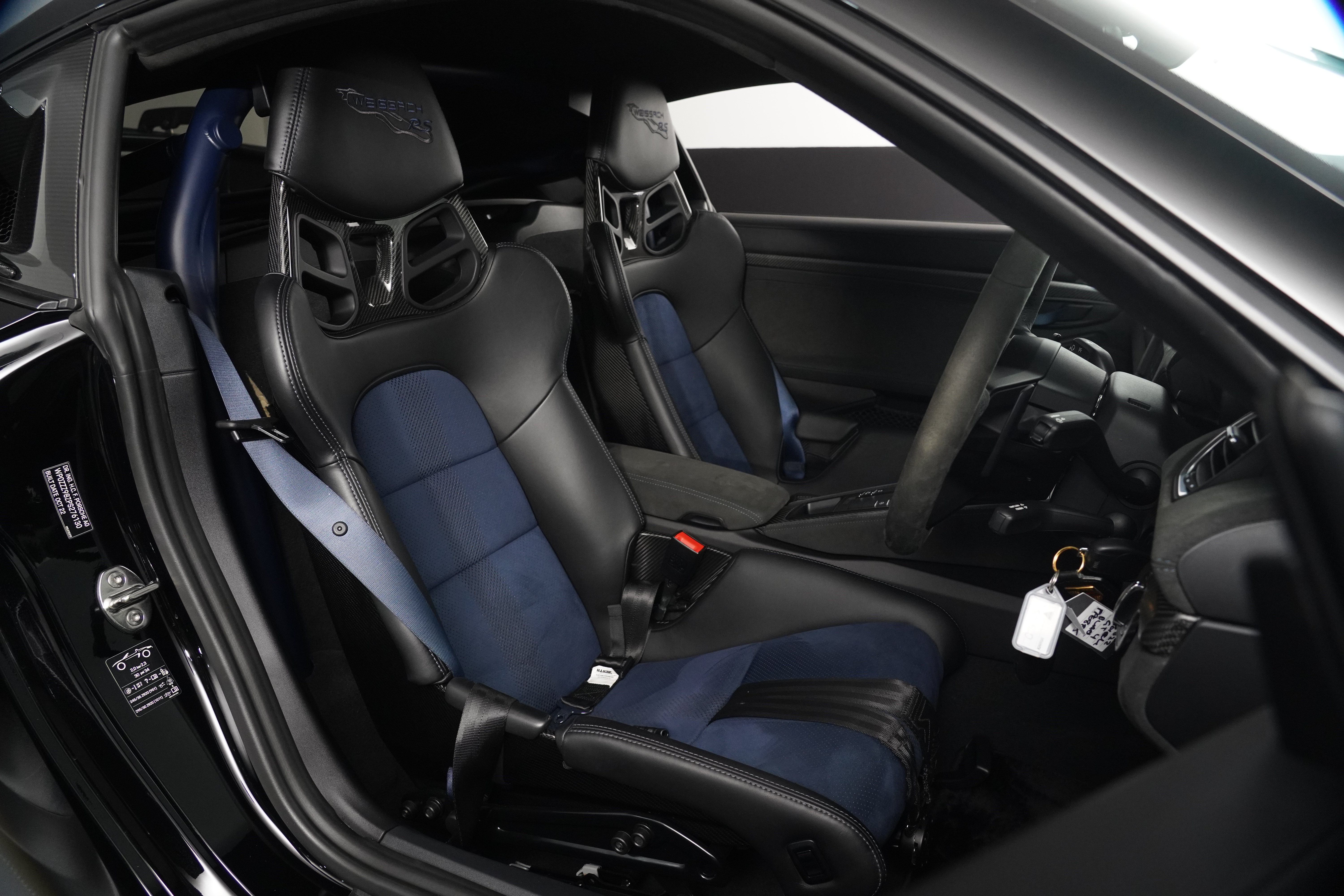 2023 Porsche 718 Cayman GT4 RS Coupe Image 37