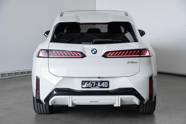 2026 BMW iX3 NA5 M Sport SUV image 5