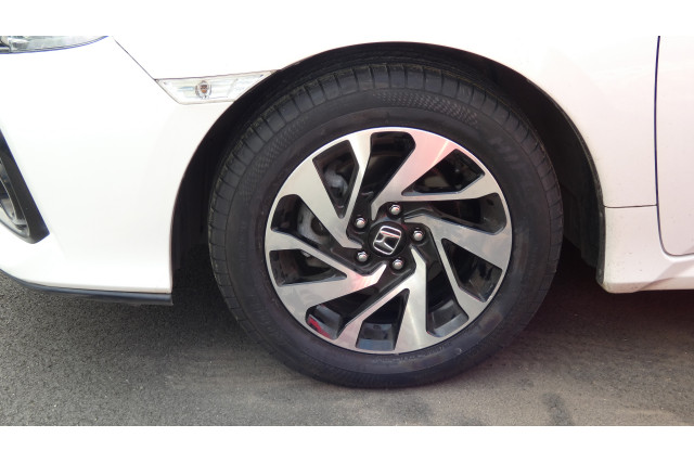 2019 Honda Civic MY19 VTI-S Hatch Image 4