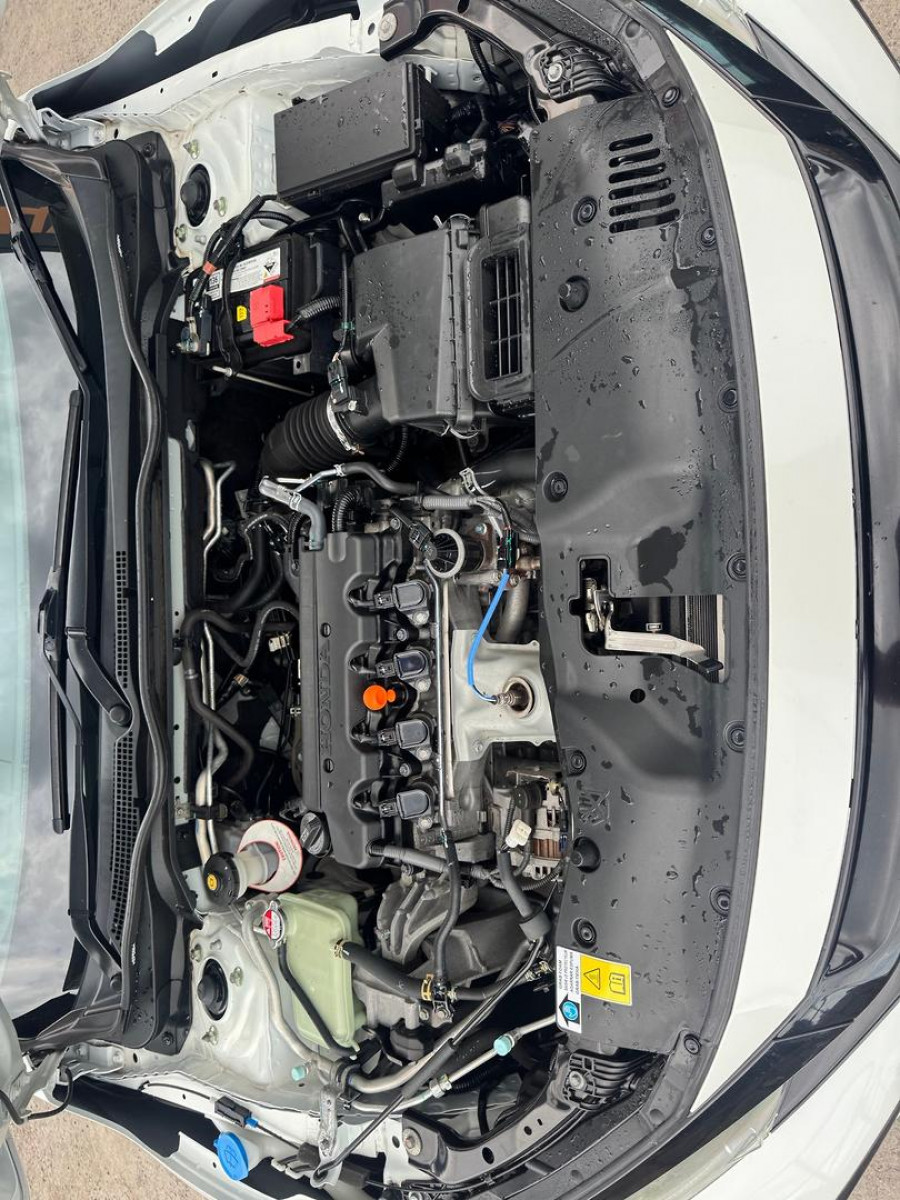2017 Honda Civic 10th Gen VTi-S Hatch Image 24