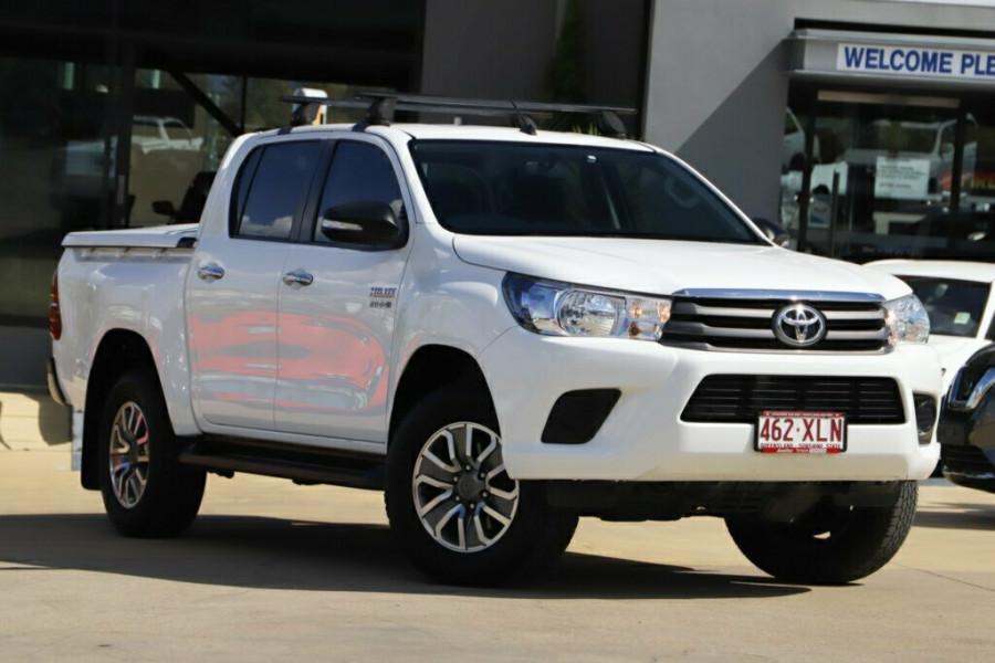 Used 2017 Toyota Hilux SR Double Cab 4x2 Hi-Rider #U34812 | Westpoint Autos