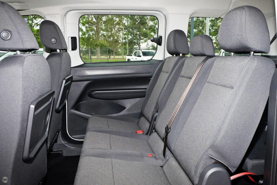 2026 MY25 Volkswagen Caddy 5  Van Image 8