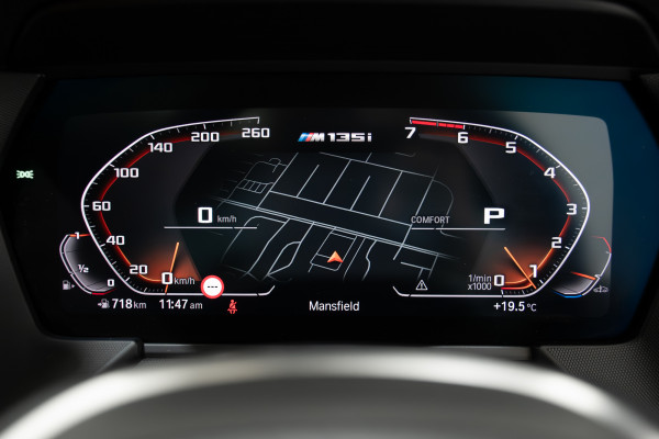 2021 BMW 1 Series M135i xDrive Hatch image 25