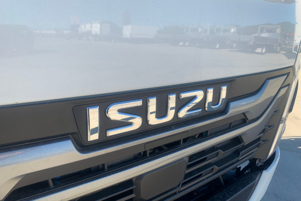 2026 Isuzu NKR 65/45-150 DT D34 Cab Chassis Image 18