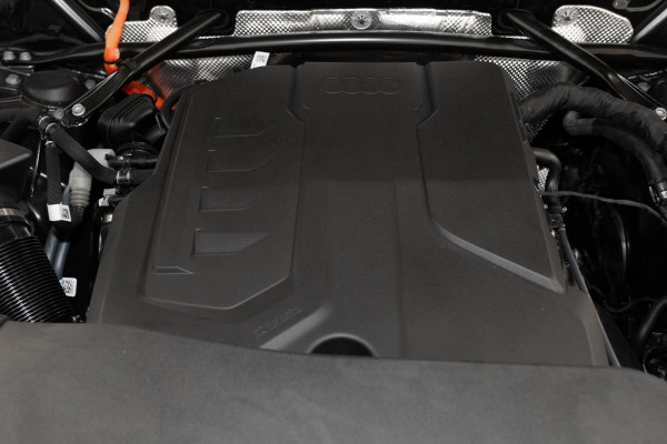 2026 Audi Q5 e-hybrid 270kW SUV image 22