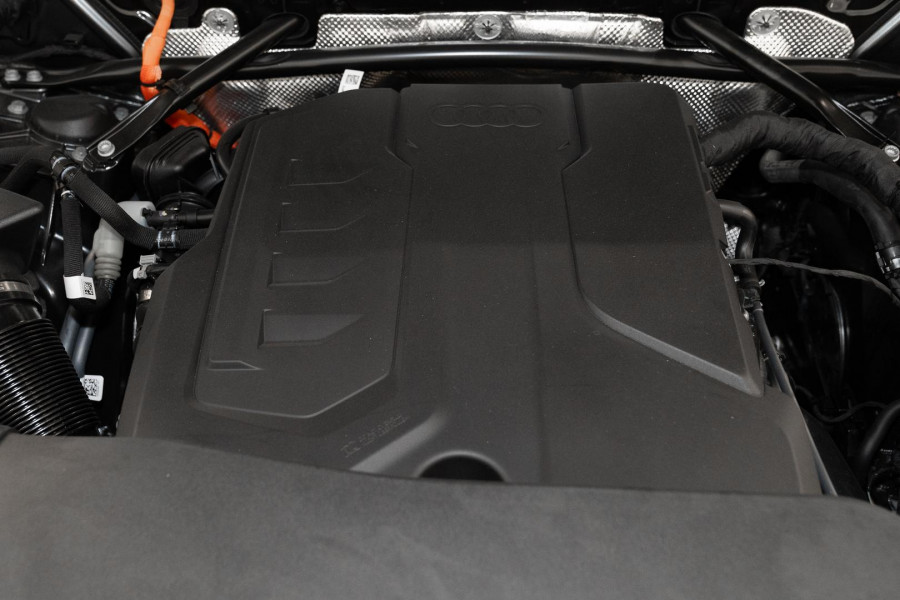 2026 Audi Q5 e-hybrid 270kW SUV