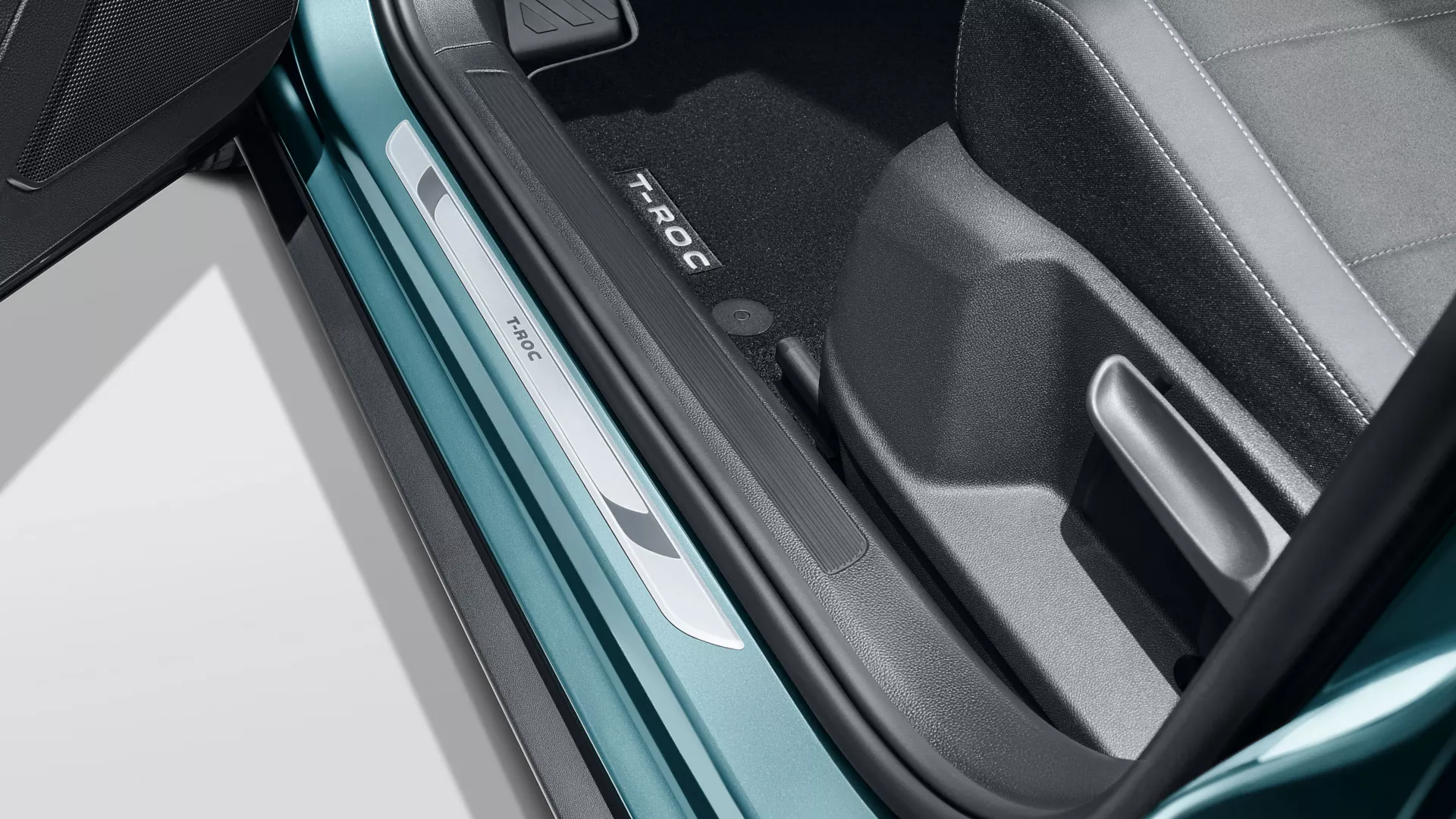 Door sill protection plate