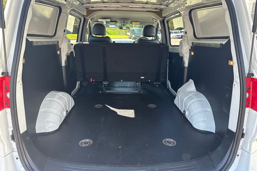 2020 MY21 LDV G10 SV7C + Van Image 19