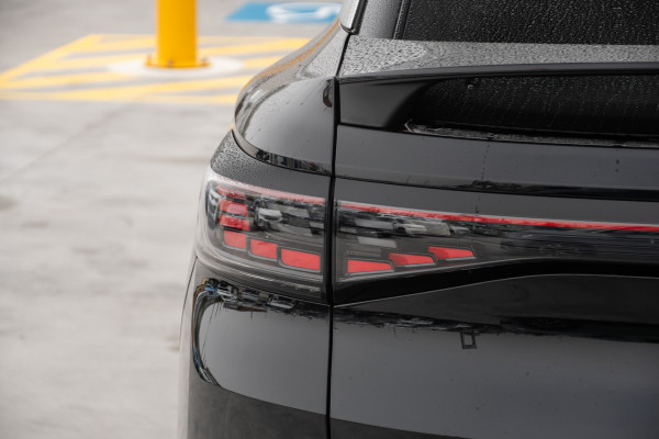 2025 Volkswagen ID. 5 E2 Pro SUV image 24