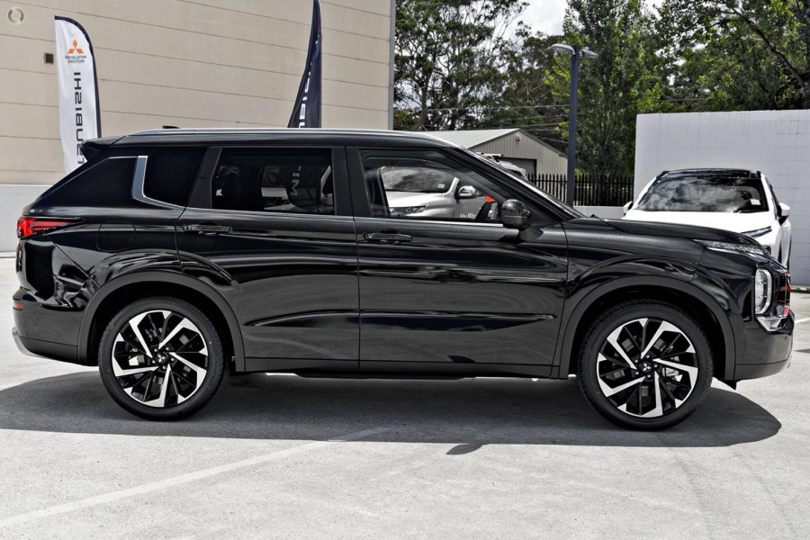 2025 MY24 Mitsubishi Outlander ZM Aspire SUV Image 5