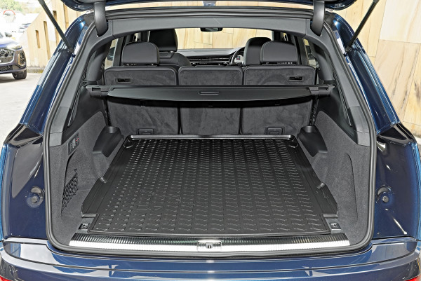 2026 MY25 Audi Q7 4M TFSI 185kW SUV image 19