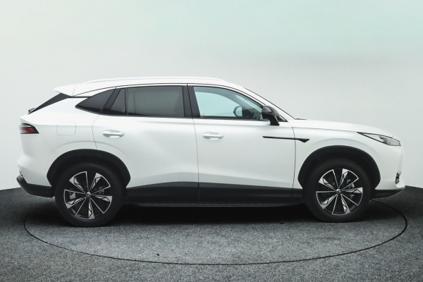 2026 MG HS Plug-in Hybrid Essence SUV Image 10