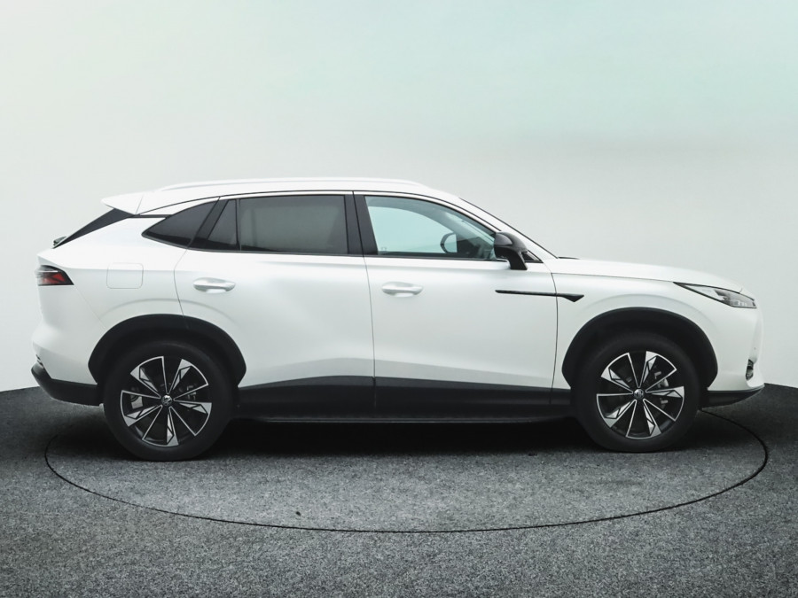 2026 MG HS Plug-in Hybrid Essence SUV Image 10