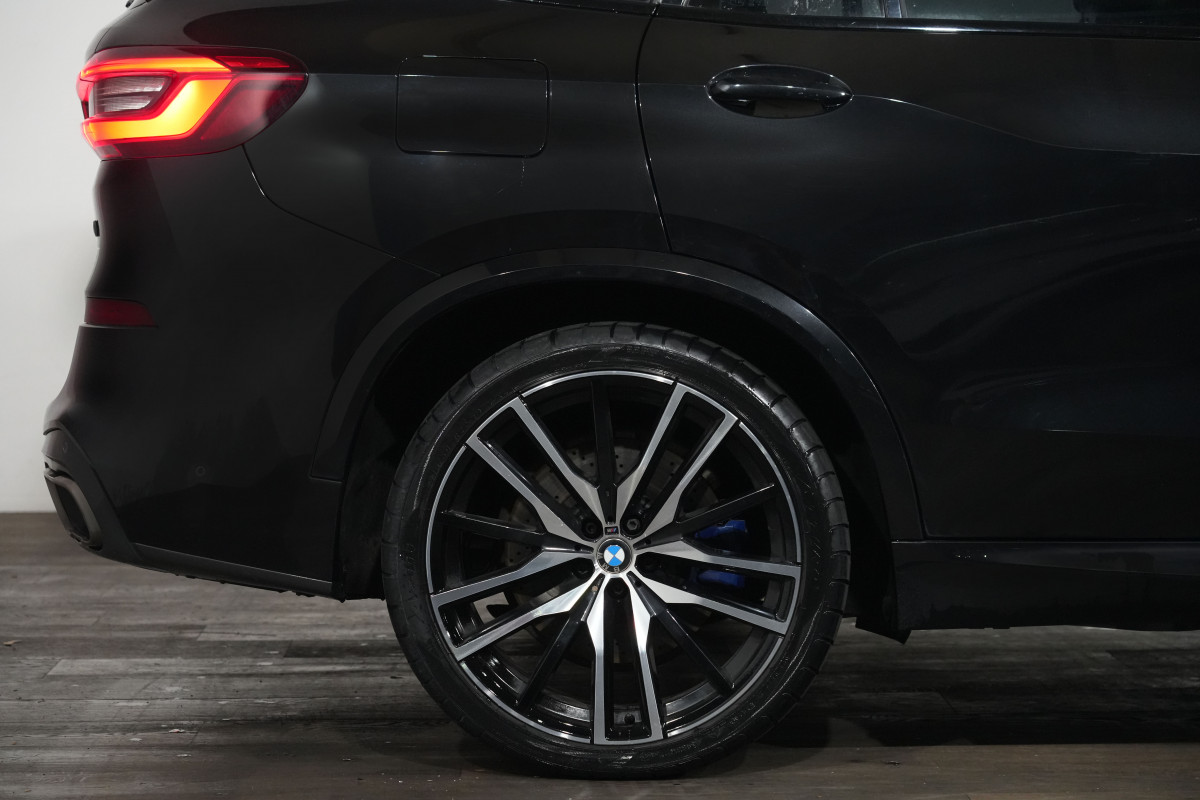 2019 BMW X5 M50d SUV