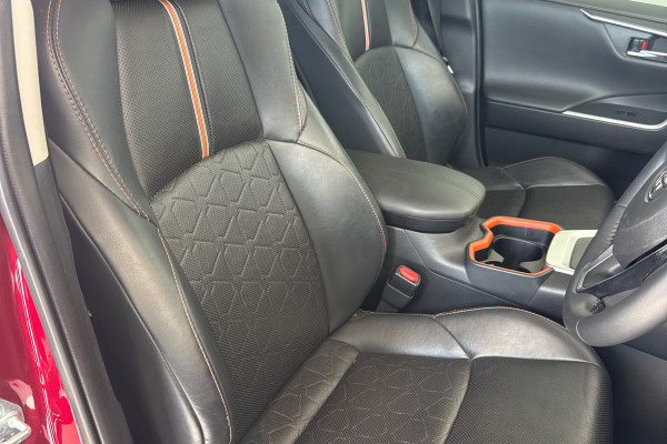 2020 Toyota RAV4 AXAA54R Edge Wagon Image 11