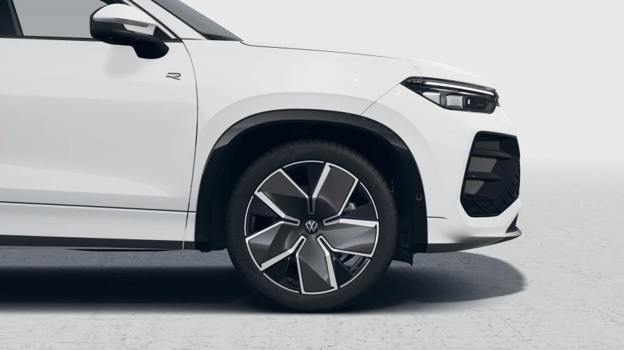 2025 Volkswagen Tayron R4 195TSI R-Line SUV Image 6