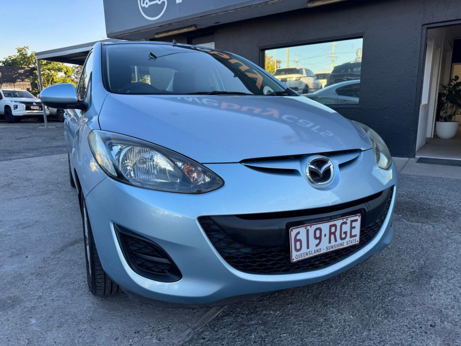 2010 Mazda 2 DE Series 2 Maxx Sedan Image 4