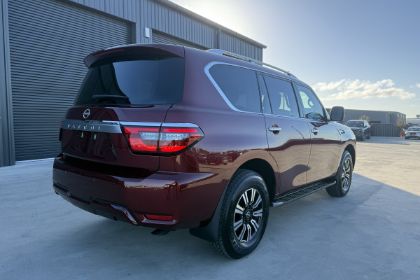 2026 Nissan Patrol Ti-L Wagon Image 8