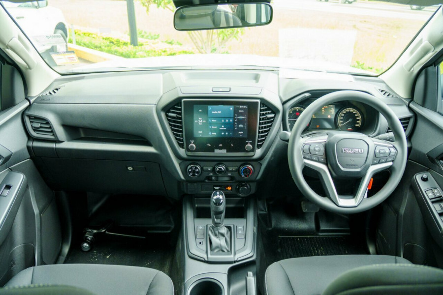 2024 Isuzu D-MAX RG SX High Ride Cab Chassis Image 14