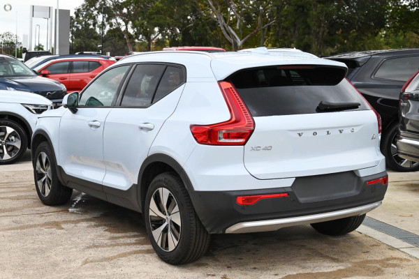 2026 Volvo XC40 XZ Plus B4 SUV Image 4