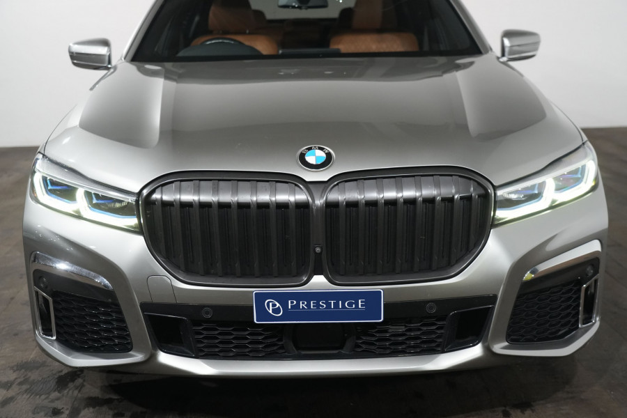 2019 BMW 7 Series 30ld Sedan Image 3
