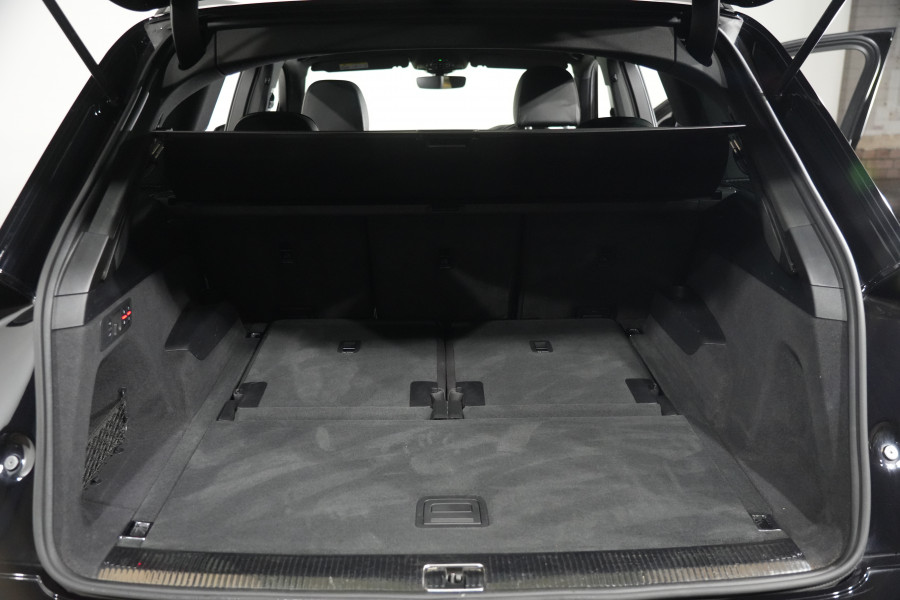 2020 Audi Q7 50 TDI S Line SUV