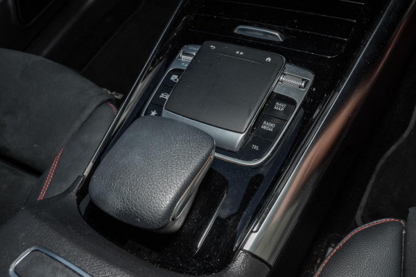 2019 Mercedes-Benz B-Class W247 B180 Hatch image 14