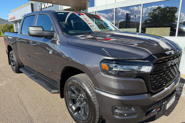 2026 Ram 1500 Express Ute