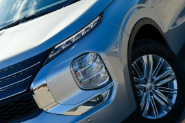 2024 Mitsubishi Outlander ZM LS SUV