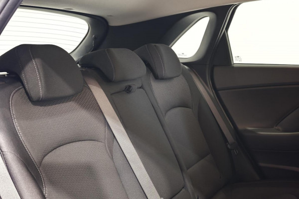 2018 Hyundai i30 PD Active Hatch Image 15