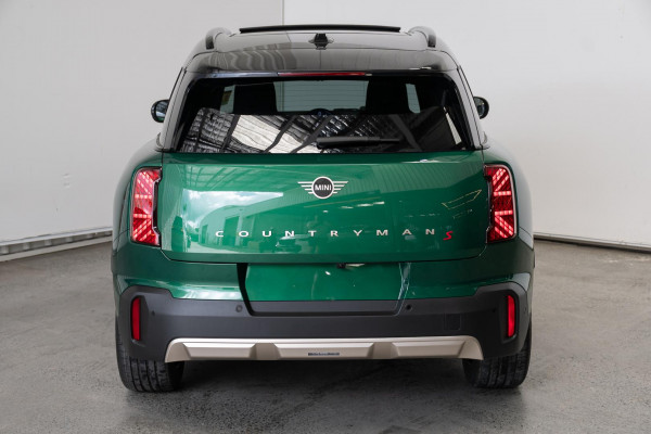 2026 MINI Countryman U25 S Favoured SUV image 5