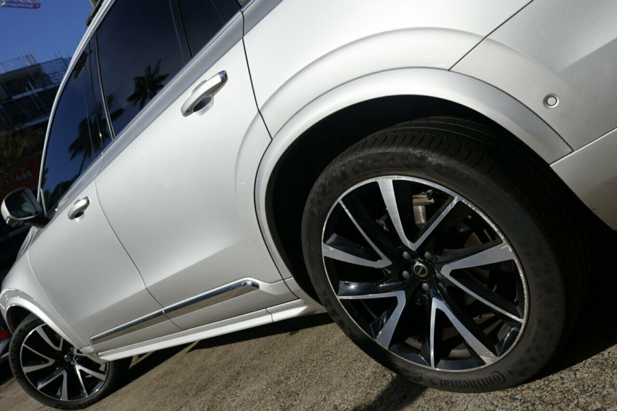 2020 Volvo XC90 L Series T6 Inscription SUV Image 4