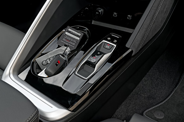 2025 MY26 Audi SQ5 270Kw v6 SUV image 14