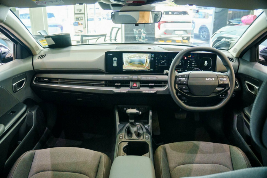2025 MY26 Kia K4 CL4m Sport Hatch Image 14