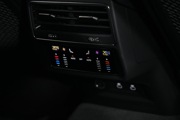 2021 Audi Q7 4M 55 TFSI S line SUV Image 33