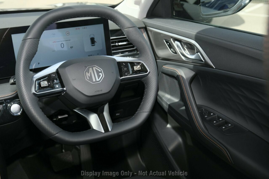 2025 MG HS AS33 Essence SUV Image 7