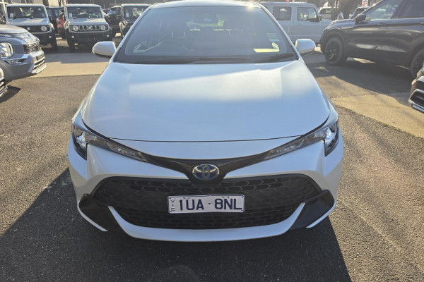 2023 Toyota Corolla ZWE219R  Ascent Sport Hybrid Hatch Image 2