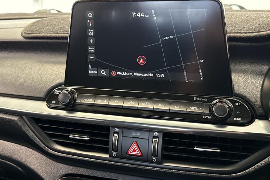 2020 MY1  Kia Cerato BD Sport+ Hatch Image 8