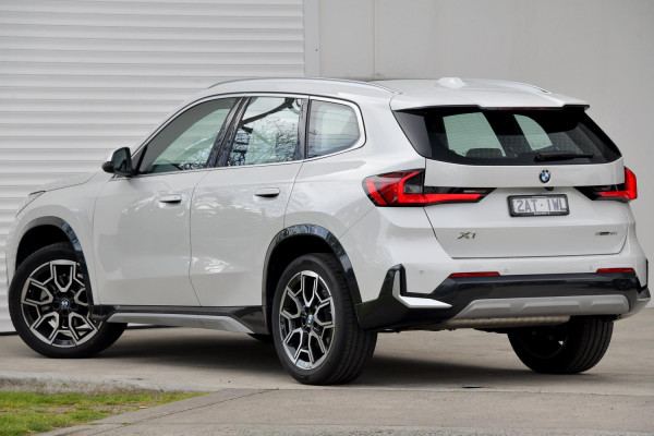 2025 BMW X1 U11 sDrive18i SUV image 2