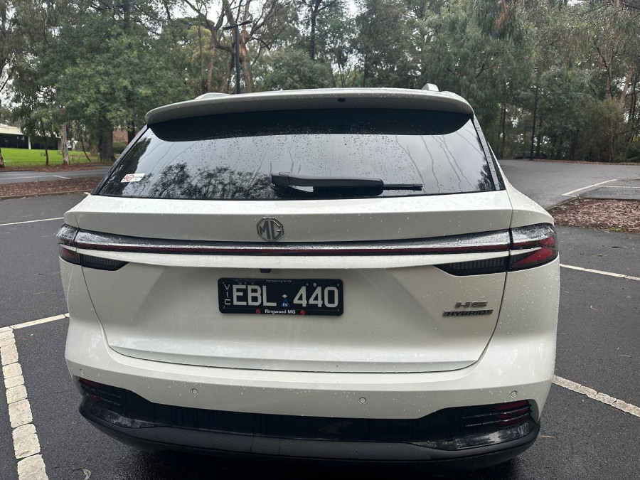 2025 MG HS AS33H Essence Hybrid+ SUV Image 8
