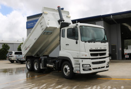Fuso Heavy FV54 6X4 TIPPER 455HP